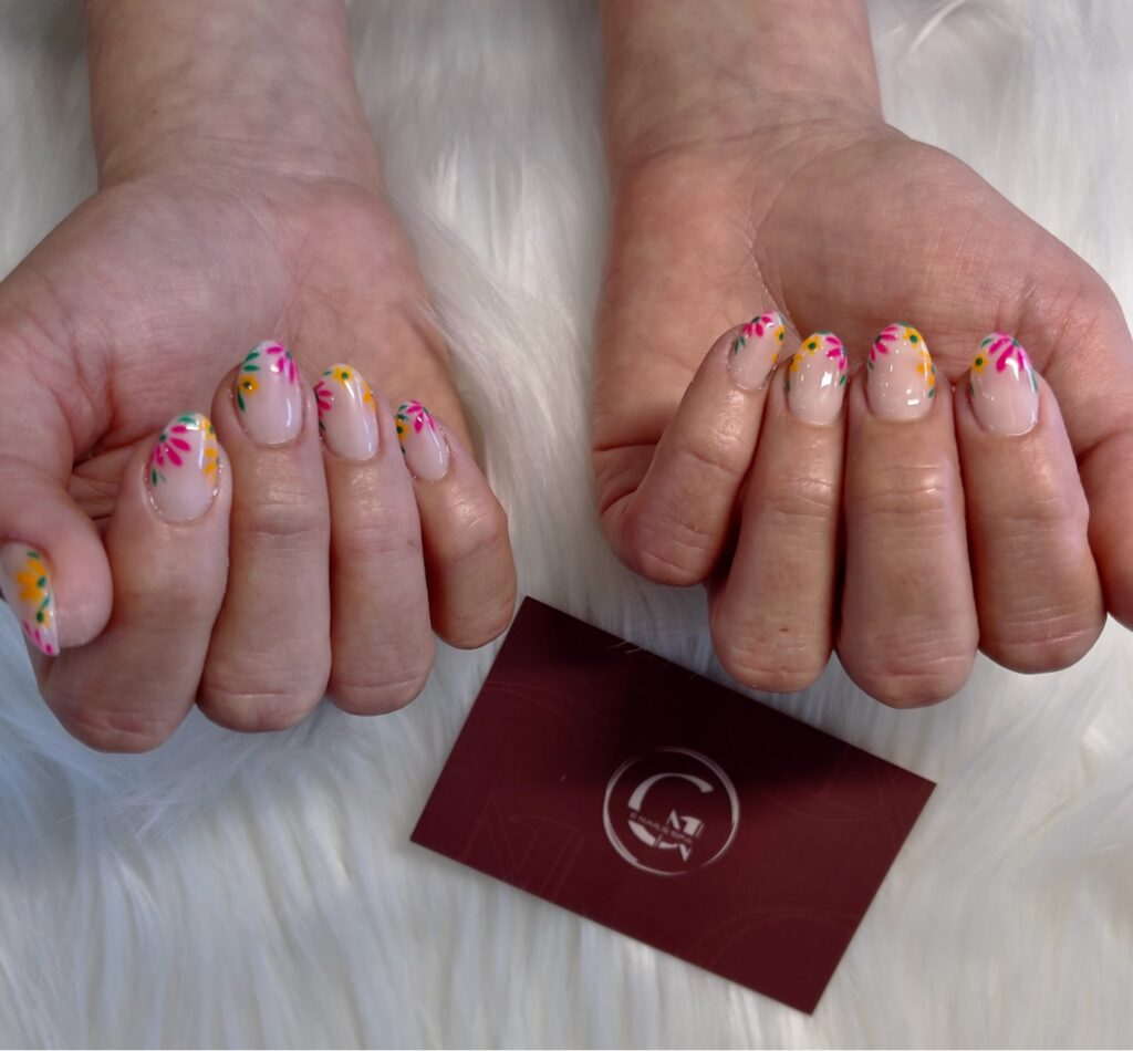 G Nails Spa interior